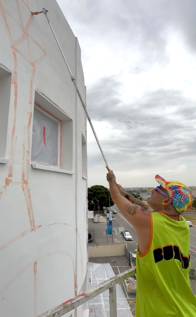 Una metamorfosis de color para renovar Villaverde y convertirlo en el epicentro artístico de la capital